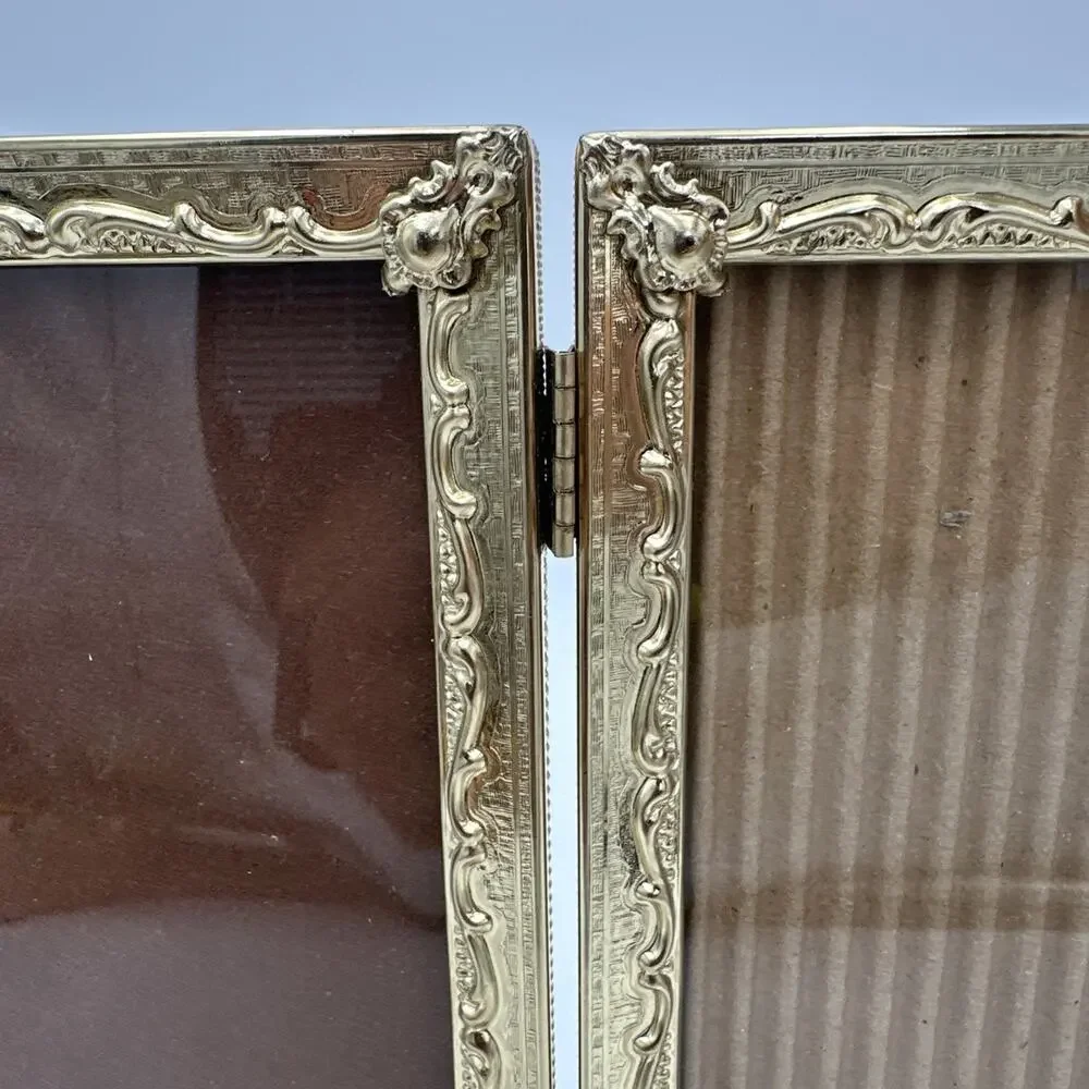 Gorgeous Vintage Ornate Bi Fold 8x10 Photo Frame Gold Tone
